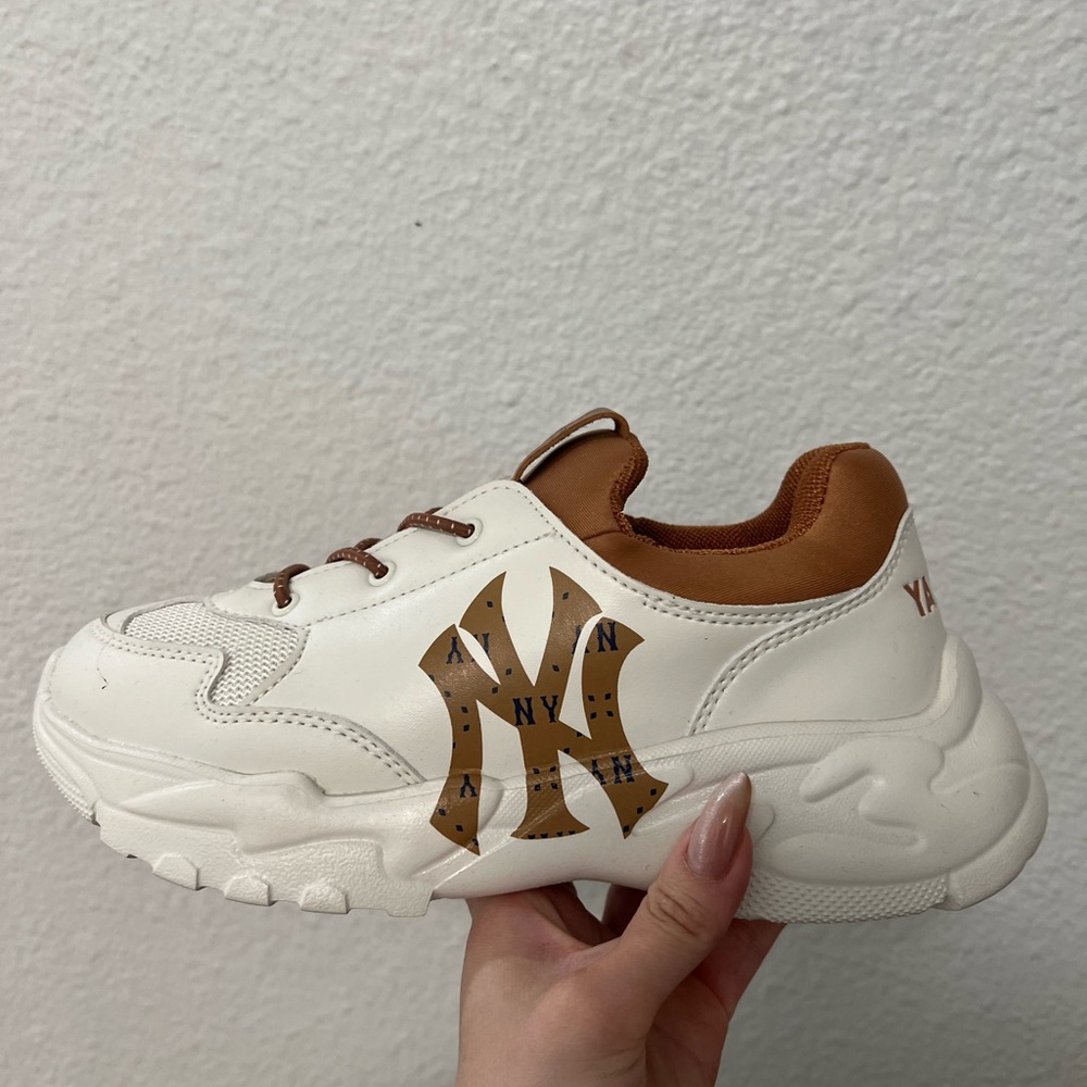 Yankees MLB Sneakers